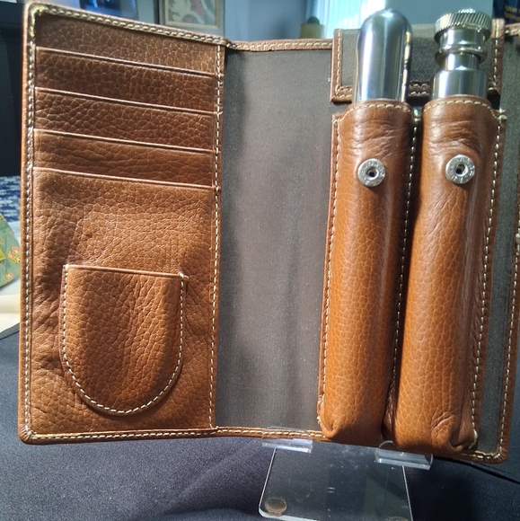 Brown and Silver Key Card Holder with Textured Leather - Picture 5 of 10